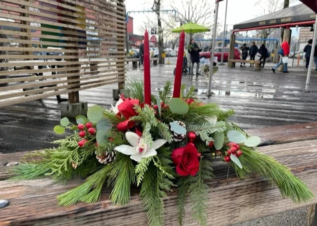 Family Table Centrepiece
