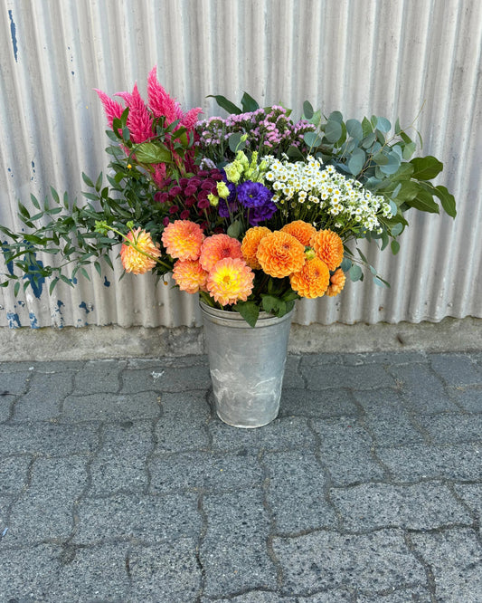 DIY Bloom Buckets